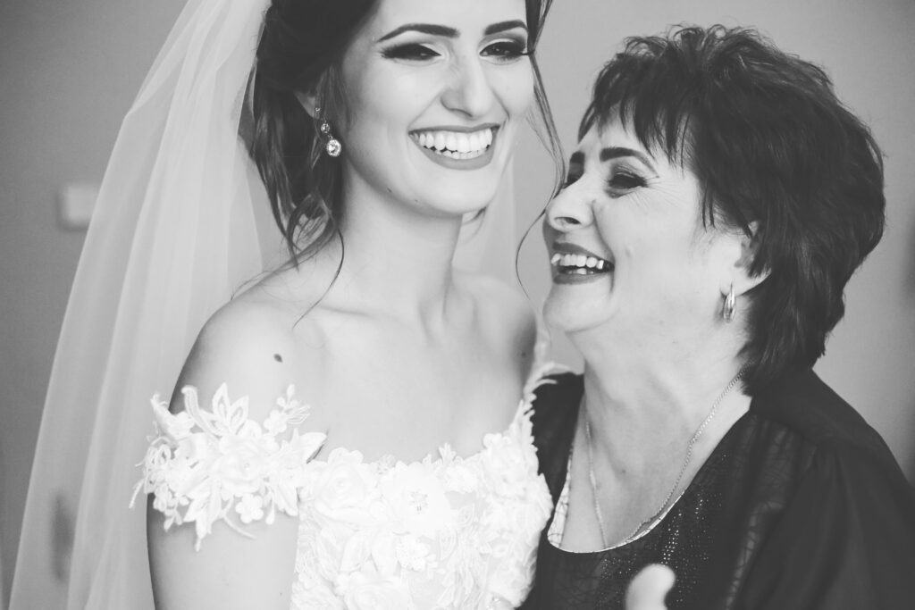 75 Heartfelt, Humorous, and Inspirational Mother of the Bride Speech Examples to Wow Your Audience