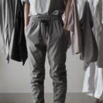 what color shirt goes with grey pants