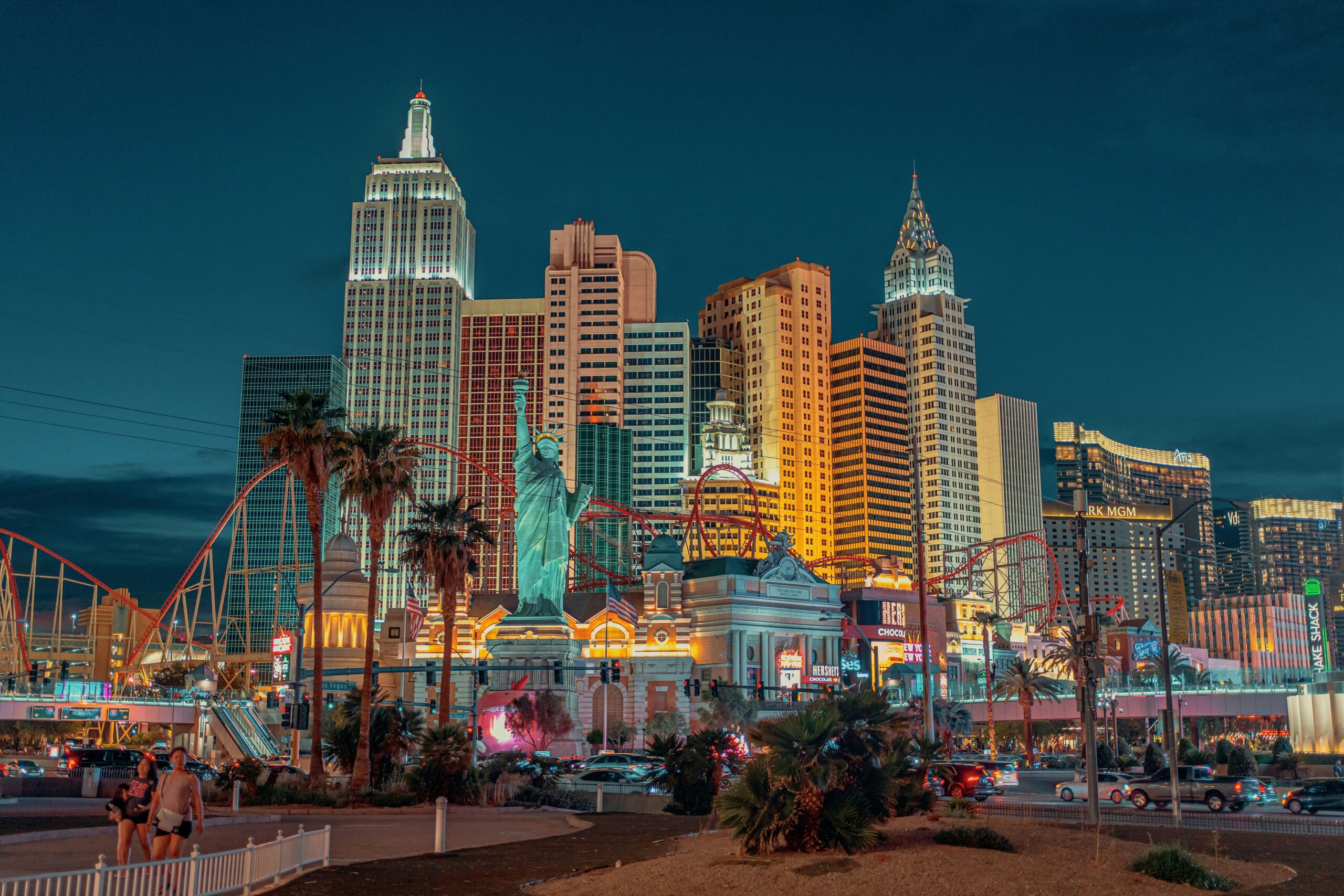 25 Sizzling Vegas Bachelorette Party Outfits That'll Turn Heads