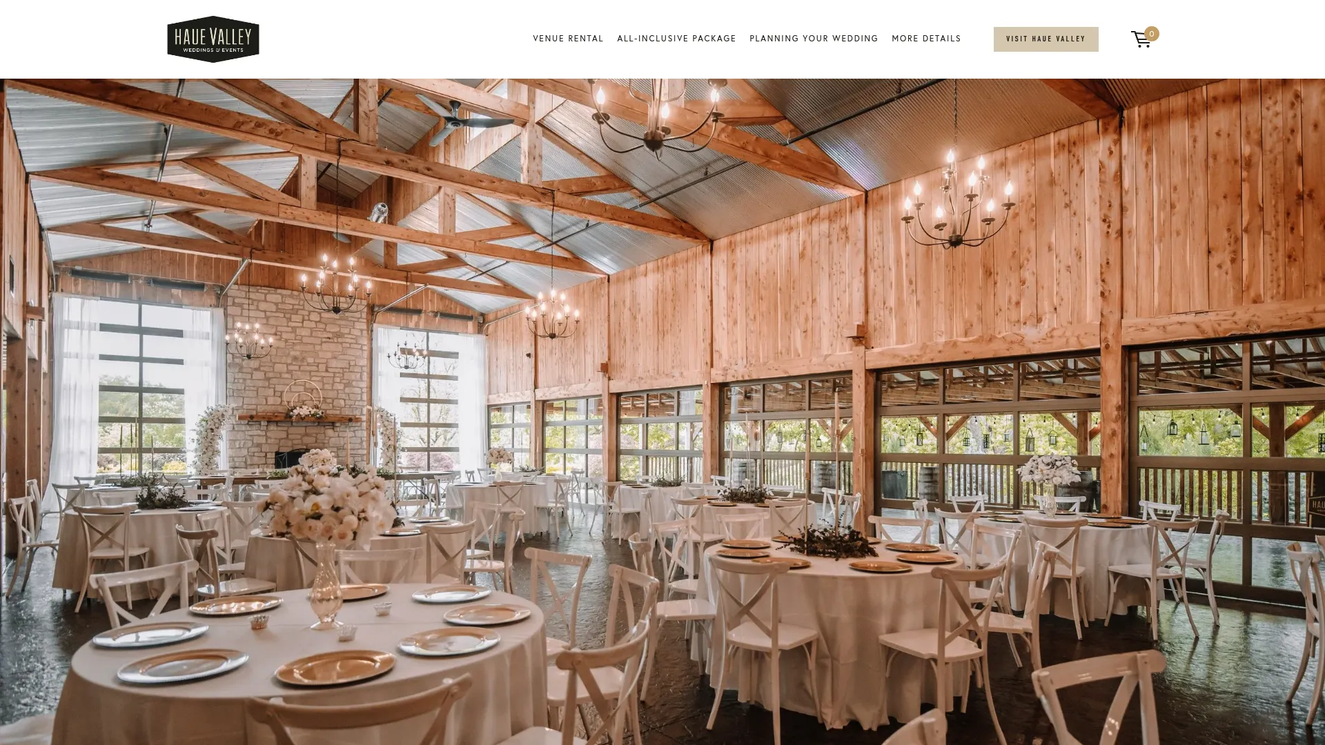 Haue Valley outdoor ceremony space with natural landscaping