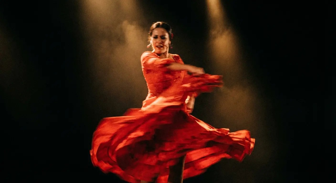 Flamenco dancer performing at El Farol restaurant